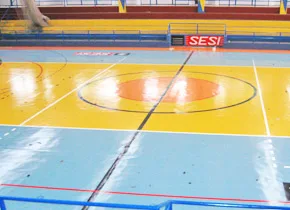 JM Pisos Industriais e Esportivos Serviço Pintura Epoxi e Poliuretano